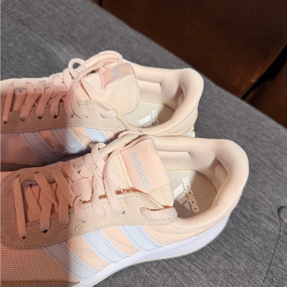 adidas Run 70s Retro Sneaker Wonder Quartz Chalk White [Size7] - Picture 7 of 7